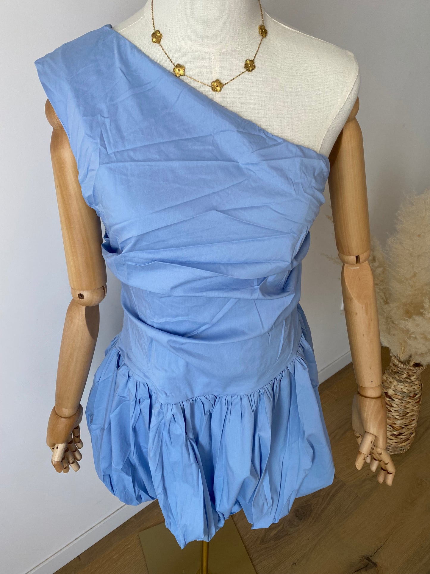 Robe Asymétrique