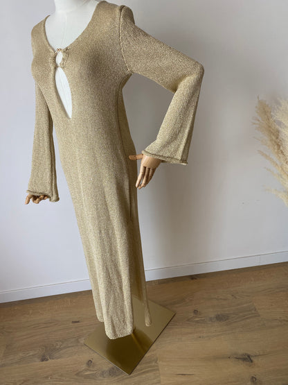 Robe en maille dorée