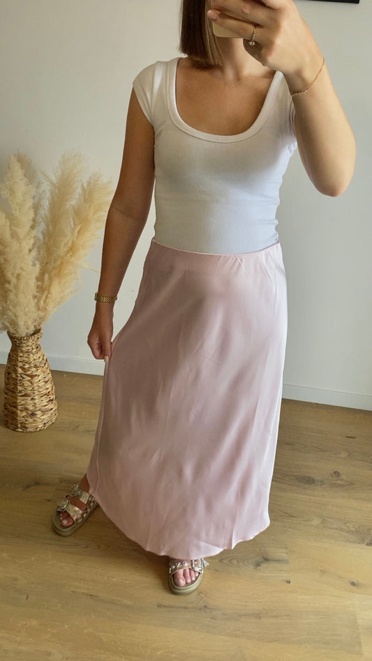 Jupe en satin rose
